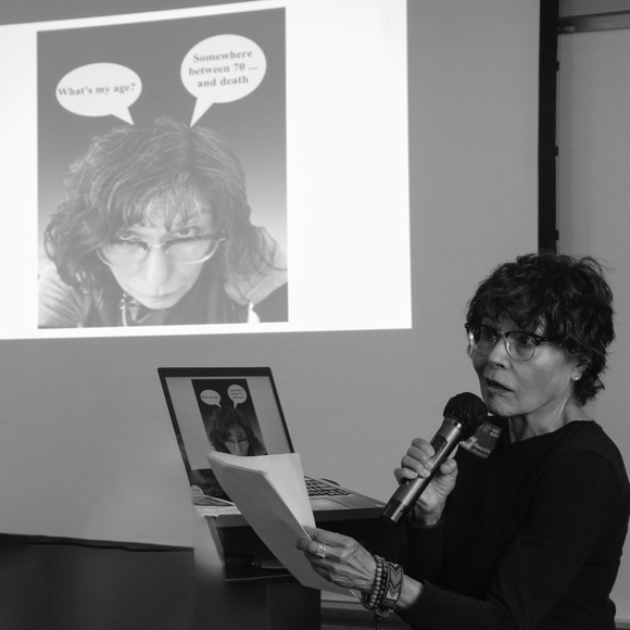 Hello! - Picture 7 of 9